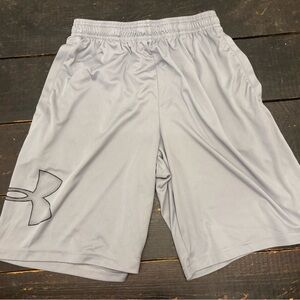 Men’s Under Armour 10 in Grey Shorts